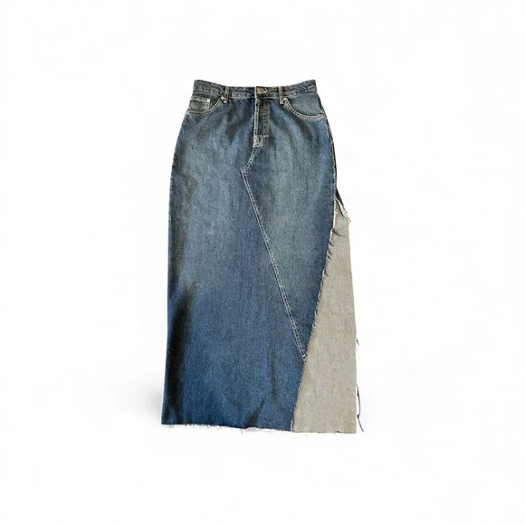 Women’s TOP SHELF Jean Skirt - Picture 3 of 7